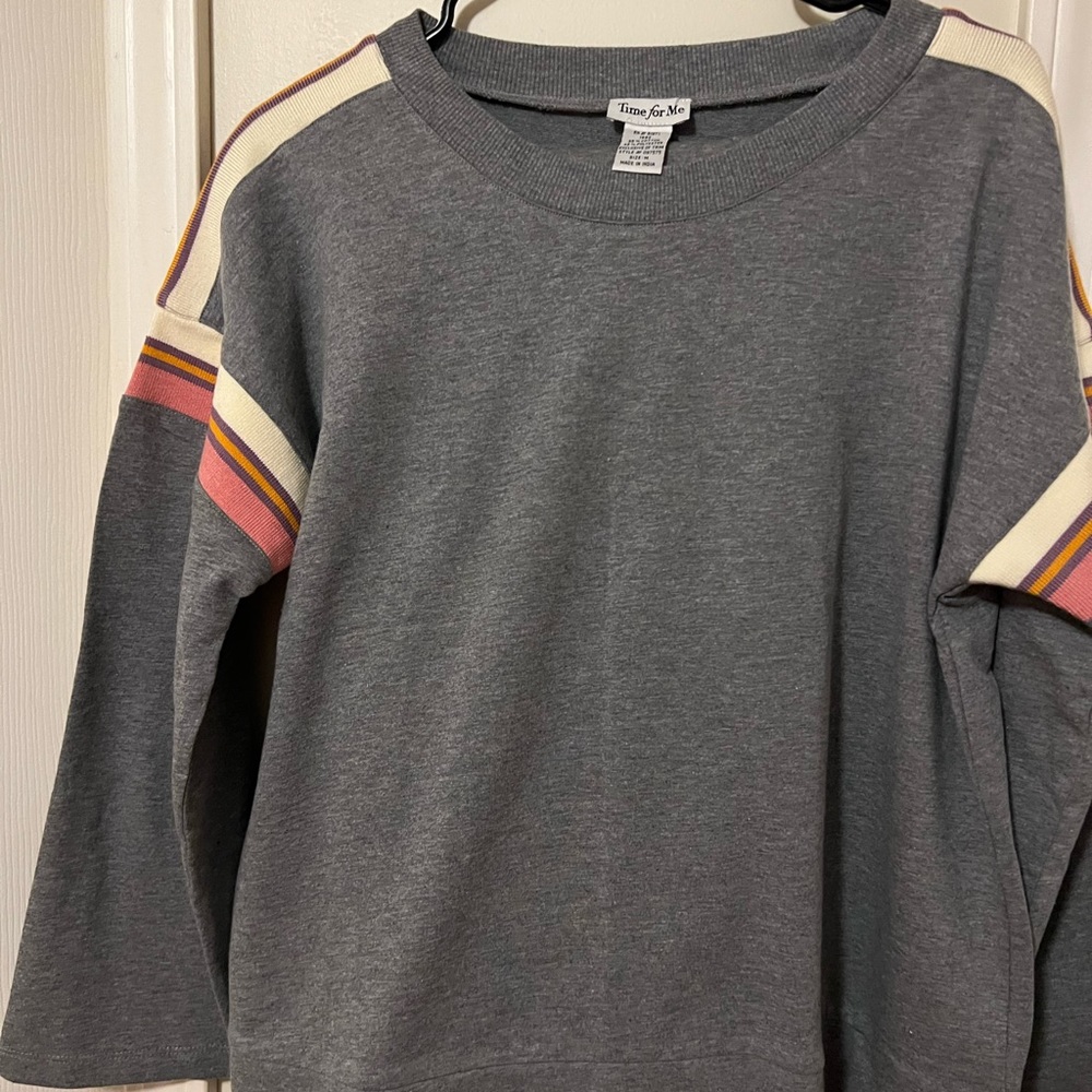 NWOT Ladies gray Sweatsuit